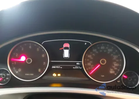 2014 Volkswagen Touareg 3.6L Executive z USA, uszkodzony, nr VIN WVGEF9BP7ED010507